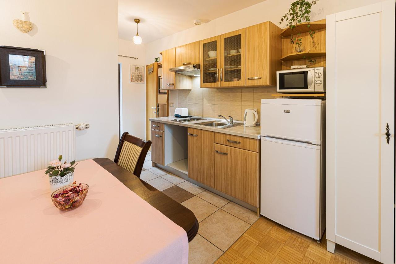 Quercus Apartments Bled Szoba fotó